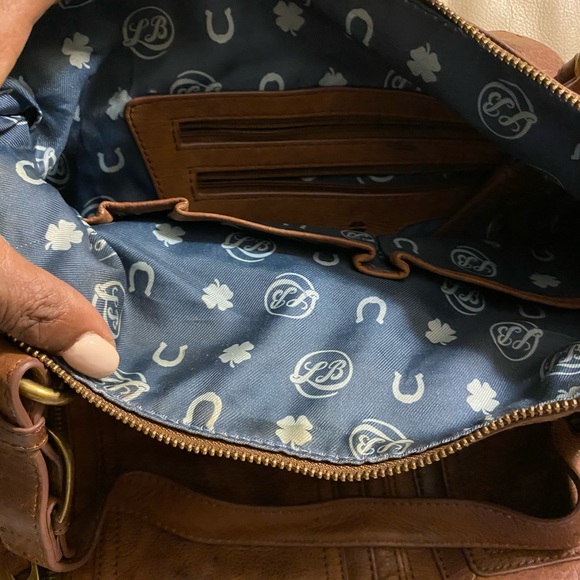 Purse - Picture 2 of 4